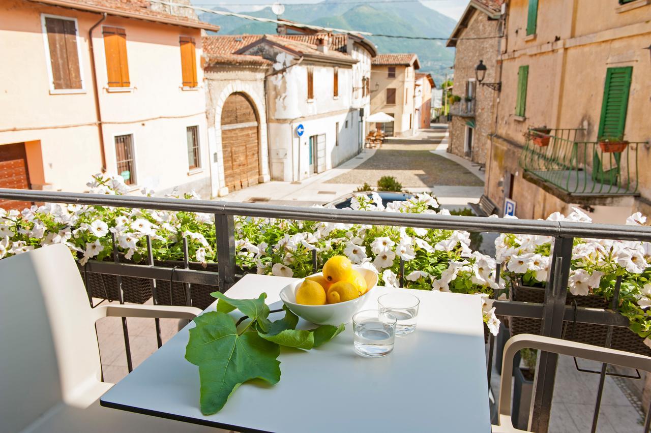 La Bellavita Del Garda Luxury Apartments San Felice del Benaco Exterior foto